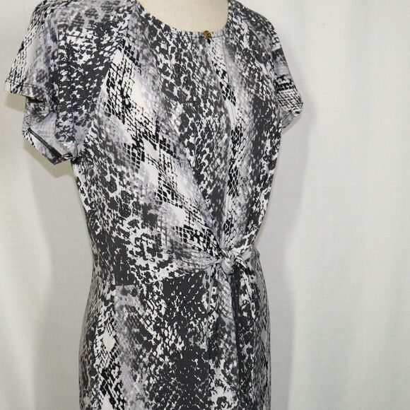 C Wonder Christian Siriano Snake Print Tie Front Midi Dress Size Medium - Picture 7 of 11